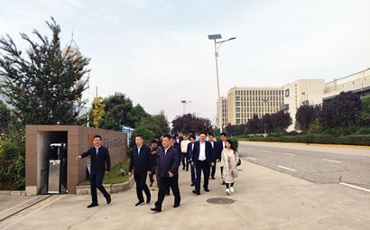 團(tuán)市委、市貿(mào)促會、市青企協(xié)一行到工投集團(tuán)涇河產(chǎn)業(yè)園考察交流